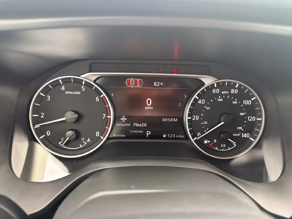 Used 2027  Nissan SV image 12