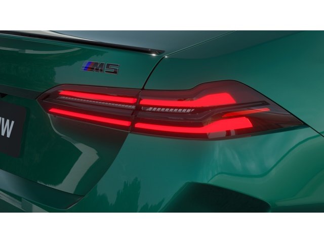 New 2027 Isle of Man Green Metallic BMW  image 8