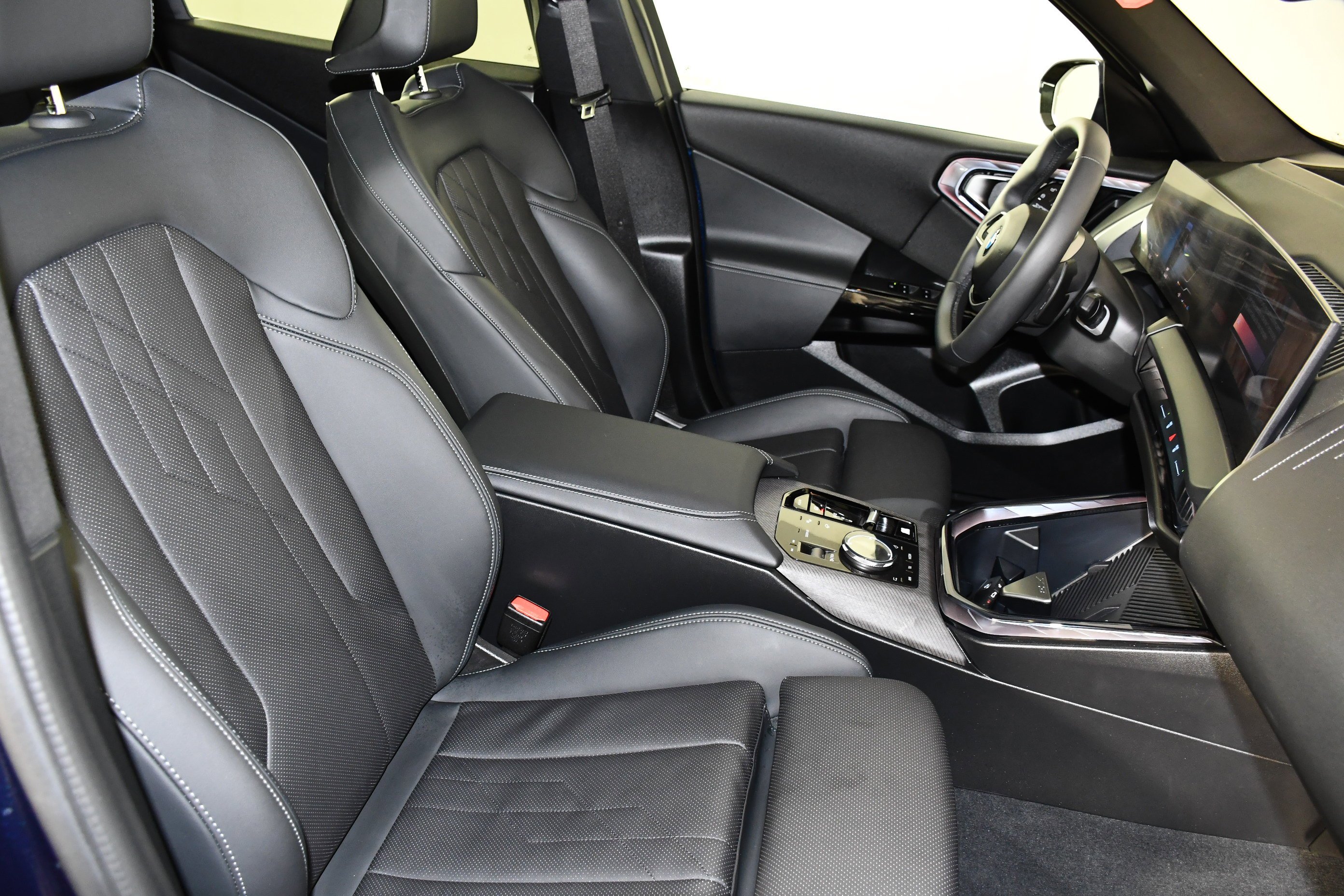 Used 2026 Blue BMW 30 xDrive image 41
