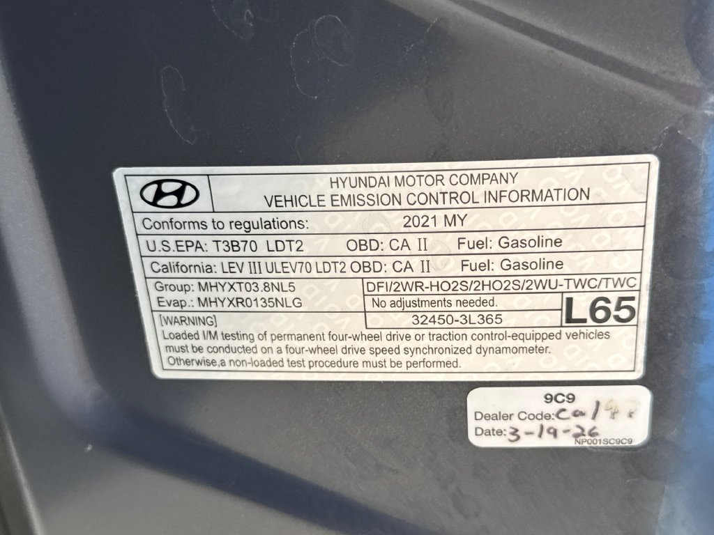 Used 2021 Gray Hyundai Limited image 9