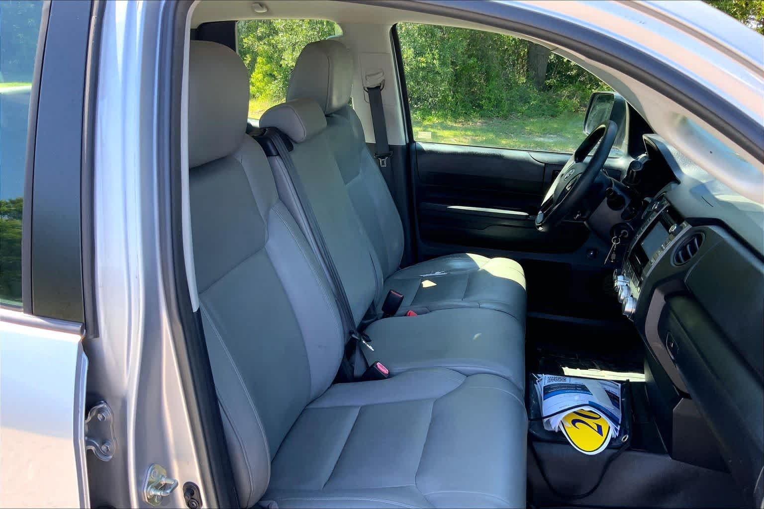 Used 2014 Silver Sky Metallic Toyota SR image 9
