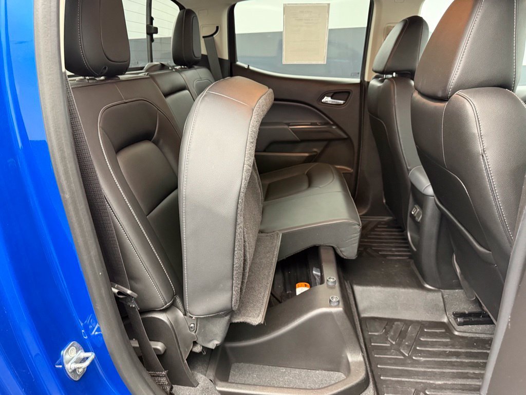 Used 2021 Blue Chevrolet Z71 image 76