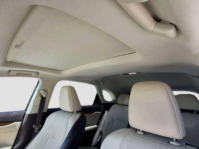 Used 2018 Cashmere Metallic Lexus RX 350 image 26