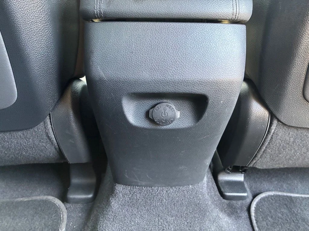 Used 2017 Silver Hyundai 2.4 Base image 45