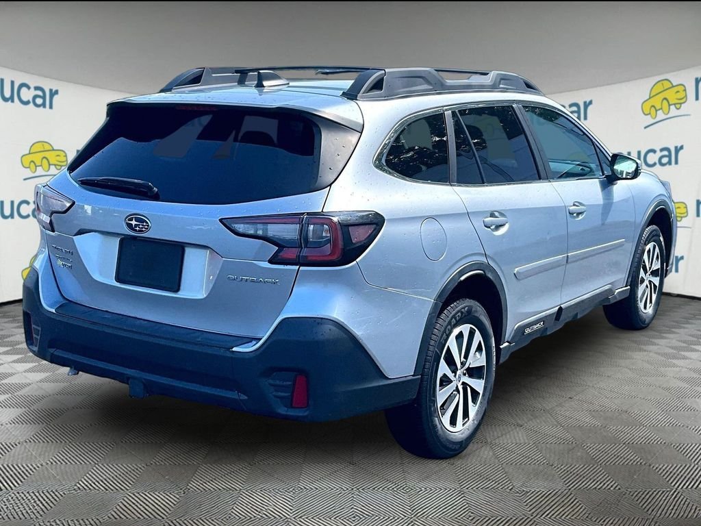 Used 2021 Ice Silver Metallic Subaru Premium image 6