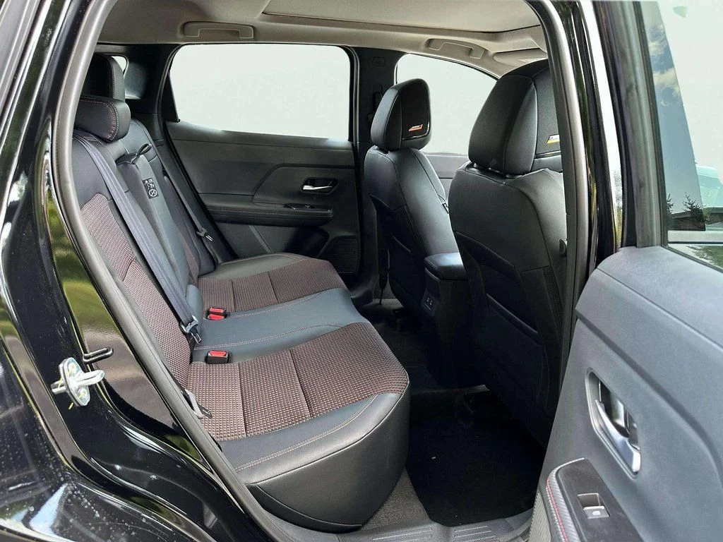 2025 Nissan Kicks SR AWD - Photo 18