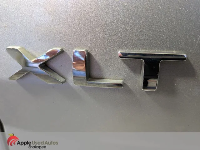 Used 2015 Silver Ford XLT image 8