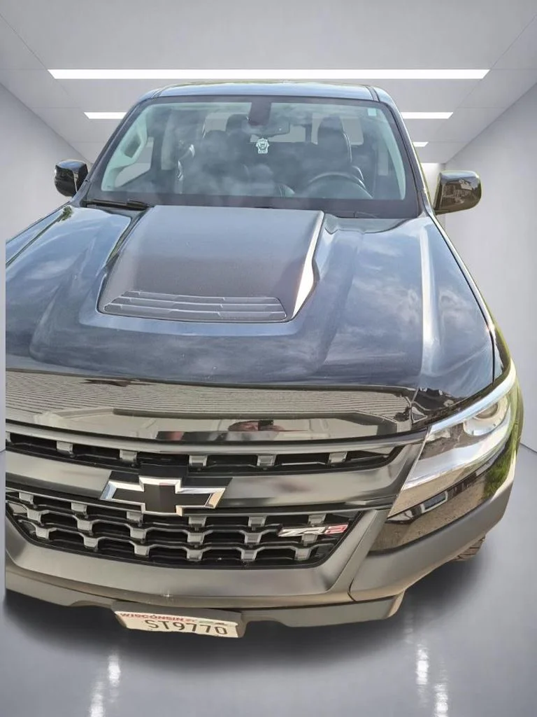 Used 2018 Black Chevrolet ZR2 image 4