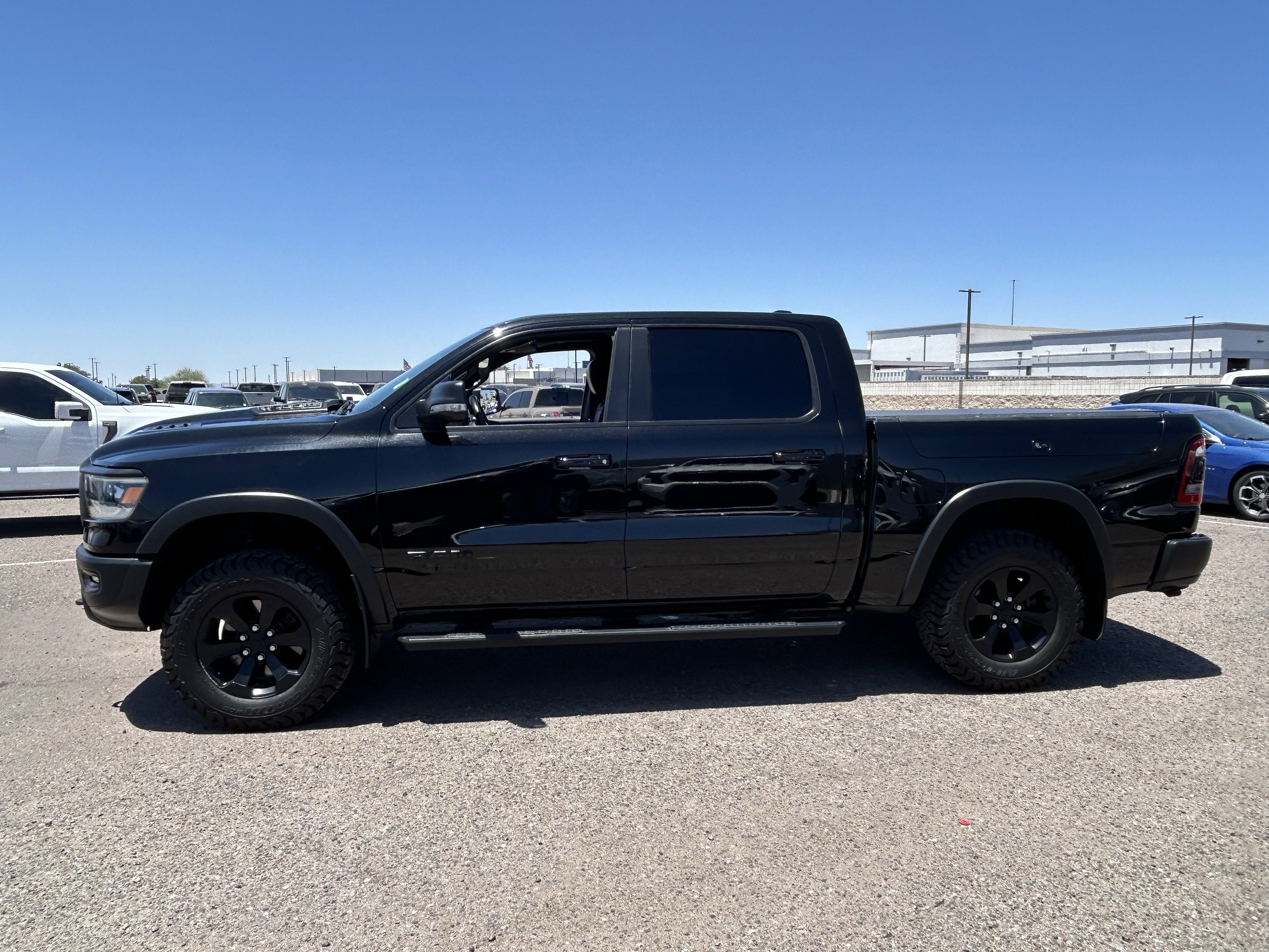 1C6SRFLT5LN155052