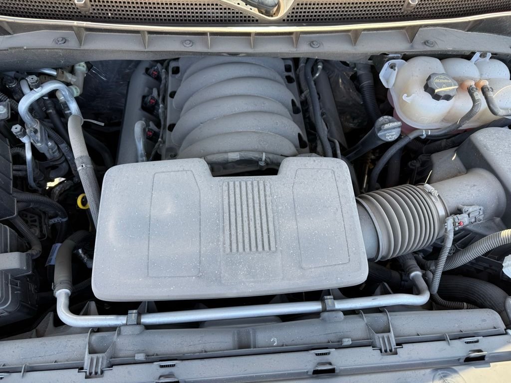 Used 2024 Black GMC SLE image 28