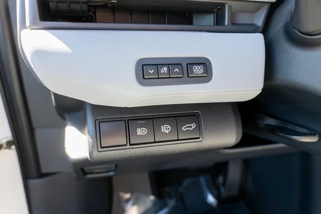 Used 2026 White Subaru Premium image 20