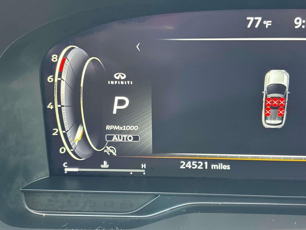 Certified Used 2023 Gray INFINITI LUXE image 22