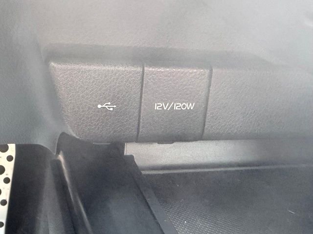 2020 Toyota Camry XSE - Photo 16
