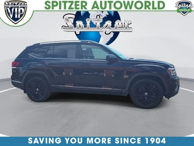 Used 2019 Black Volkswagen SEL image 9