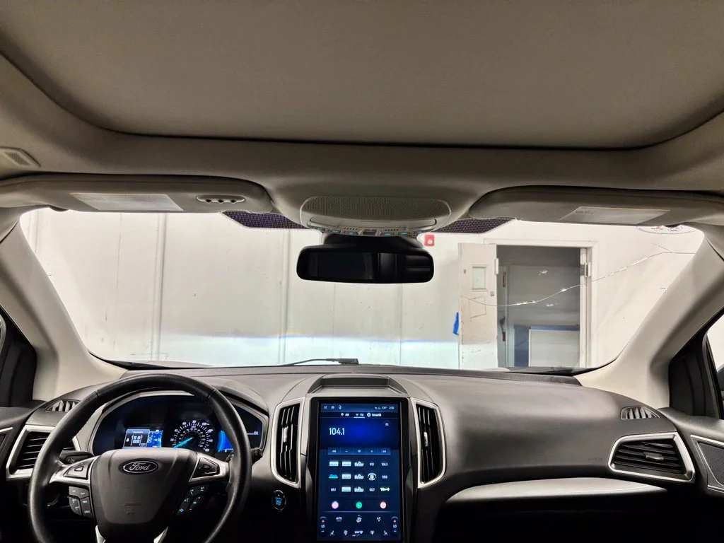 Used 2024 Blue Ford SEL image 10