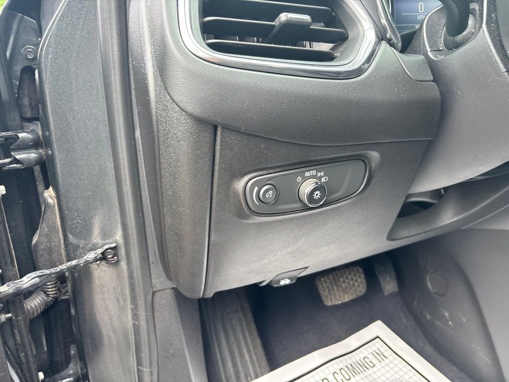 Used 2019 Gray Chevrolet LT image 18
