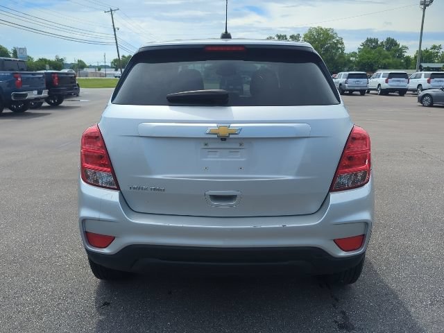 Used 2022 Silver Ice Metallic Chevrolet LS image 8