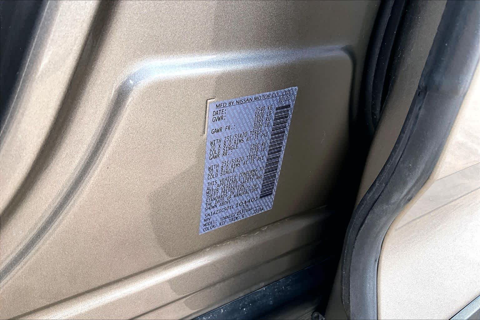 Used 2026 Champagne Silver Metallic Nissan SL image 37