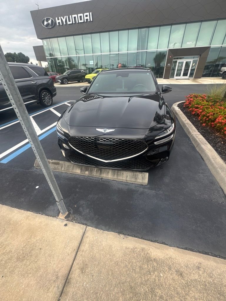 Used 2023 Black Genesis 2.0T image 7