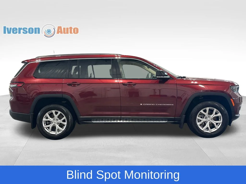 Used 2022 Red Jeep Limited image 10