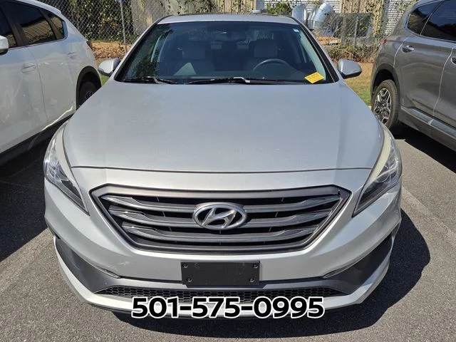 Used 2016 Silver Hyundai Sport image 6