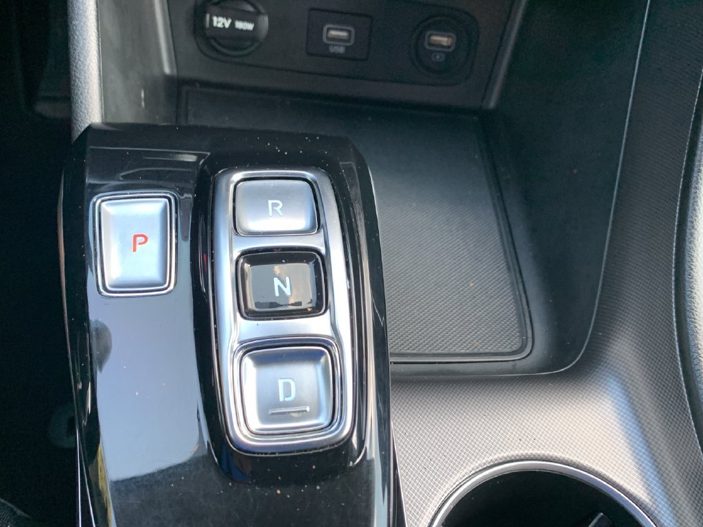 Used 2023 Serenity White Hyundai SEL image 30