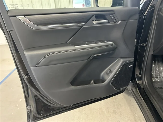 Used 2025 BLACK GMC FWD Elevation image 22