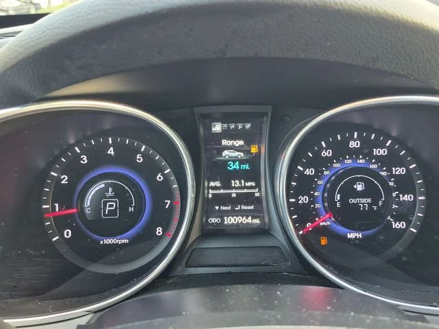 Used 2014 Silver Hyundai 2.0T image 10