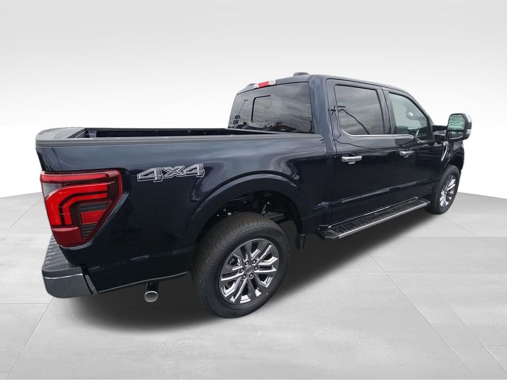 Used 2025 Blue Ford Lariat image 8