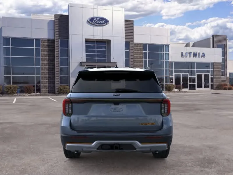 New 2026 Vapor Blue Metallic Ford Tremor® image 5