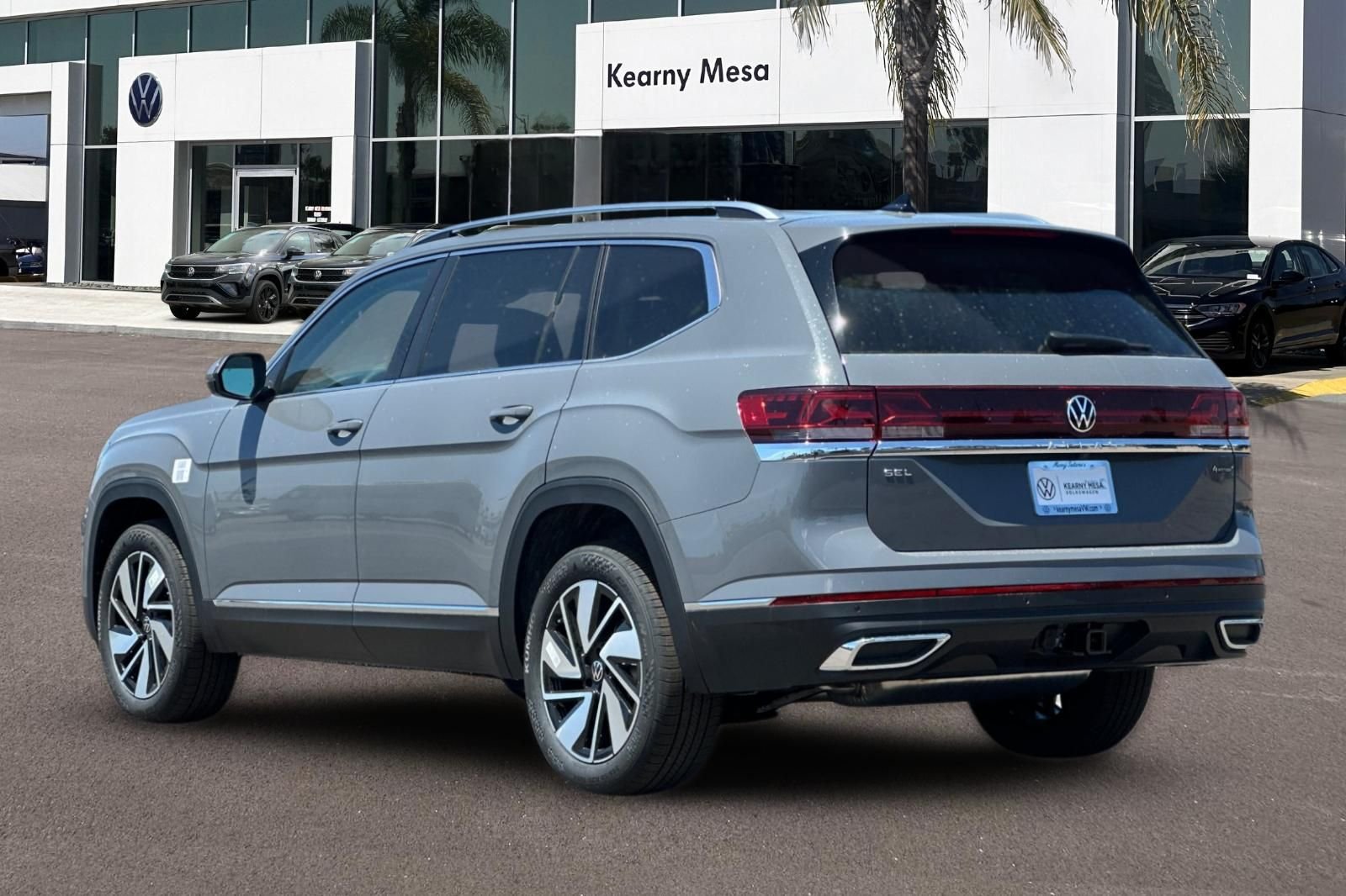 New 2026 Pure Gray Volkswagen 2.0T SEL image 6