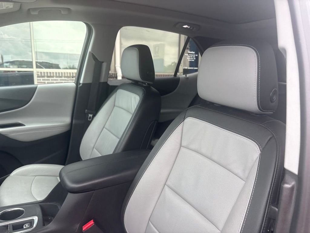 Used 2020 Midnight Blue Metallic Chevrolet Premier image 12