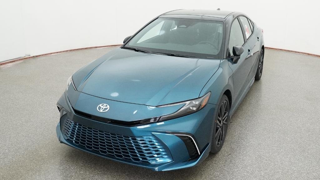 New 2026 Ocean Gem with Midnight Black Metallic roof Toyota XSE image 20