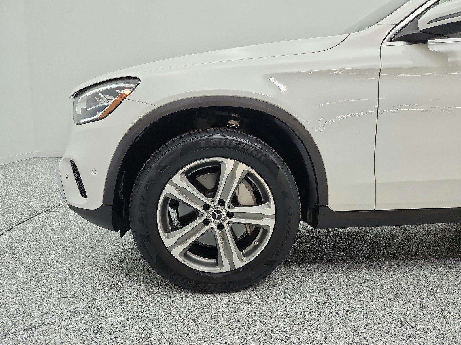 Used 2022 Polar White Mercedes-Benz GLC 300 SUV image 22