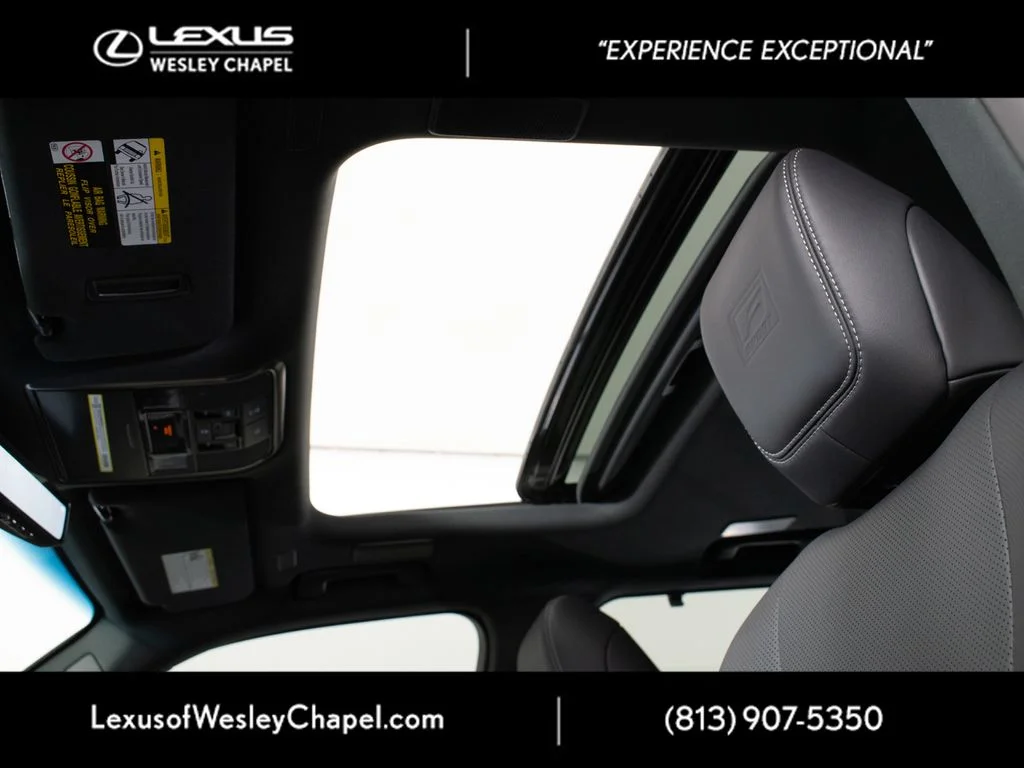 2026 Lexus LX 700h F-Sport - Photo 15