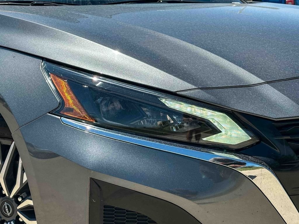 2025 Nissan Altima SV - Photo 10