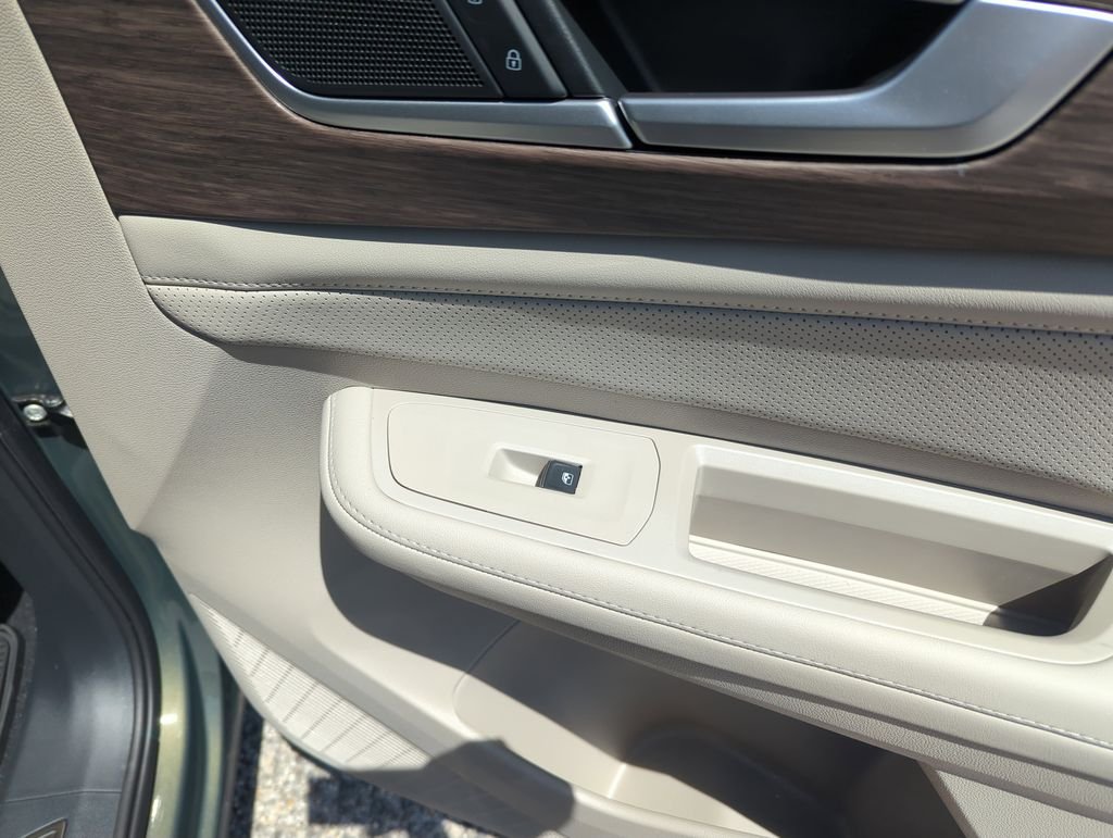New 2026  Volkswagen SEL image 36