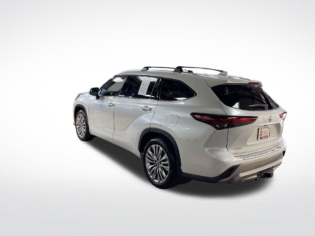 Used 2026 Beige Toyota Platinum image 3