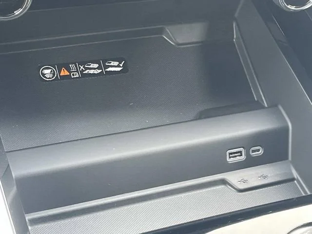 2026 Chevrolet Tahoe Premier - Photo 24