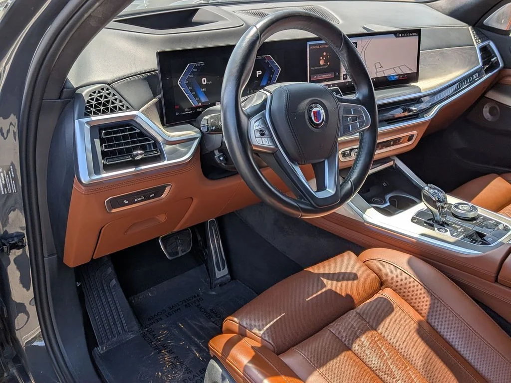 Used 2025 Gray BMW ALPINA XB7 image 8
