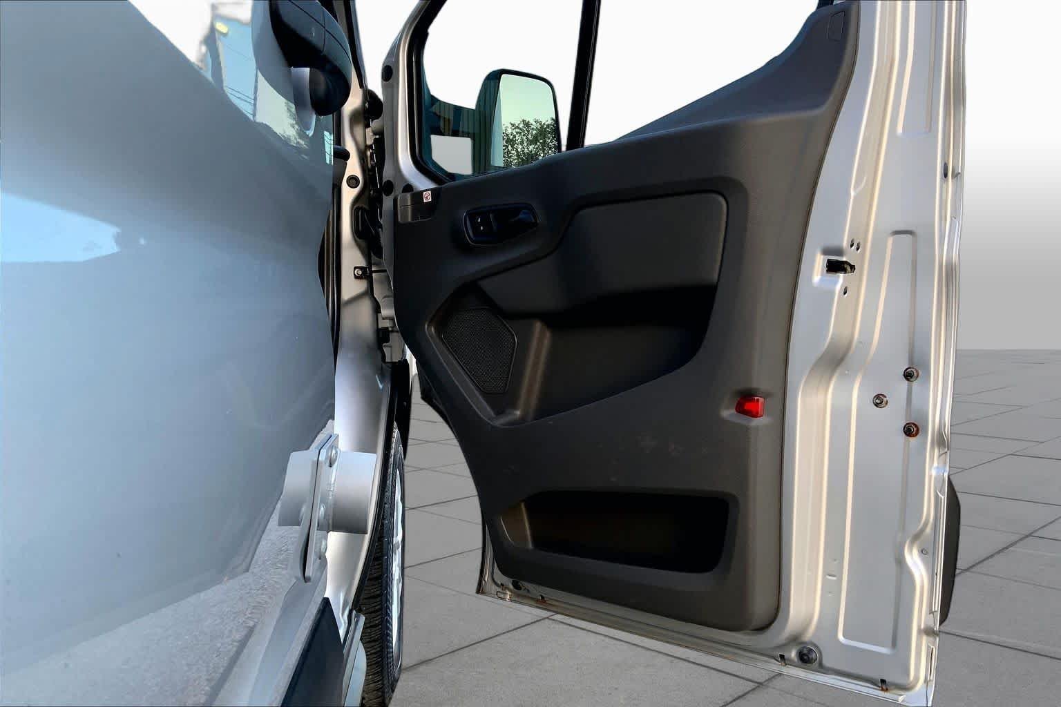 Used 2020 Ingot Silver Metallic Ford  image 21