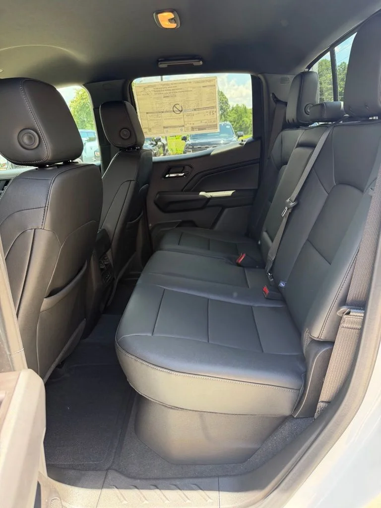 2026 Chevrolet Colorado LT - Photo 19