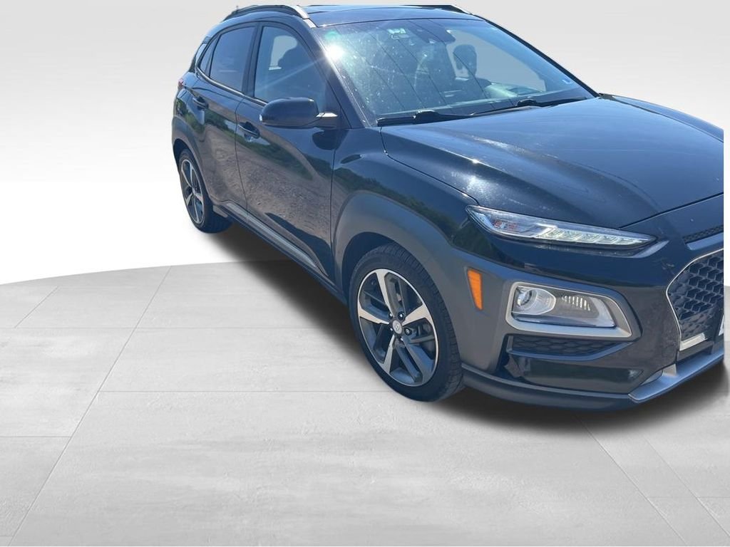 Used 2020 Black Hyundai Ultimate image 21