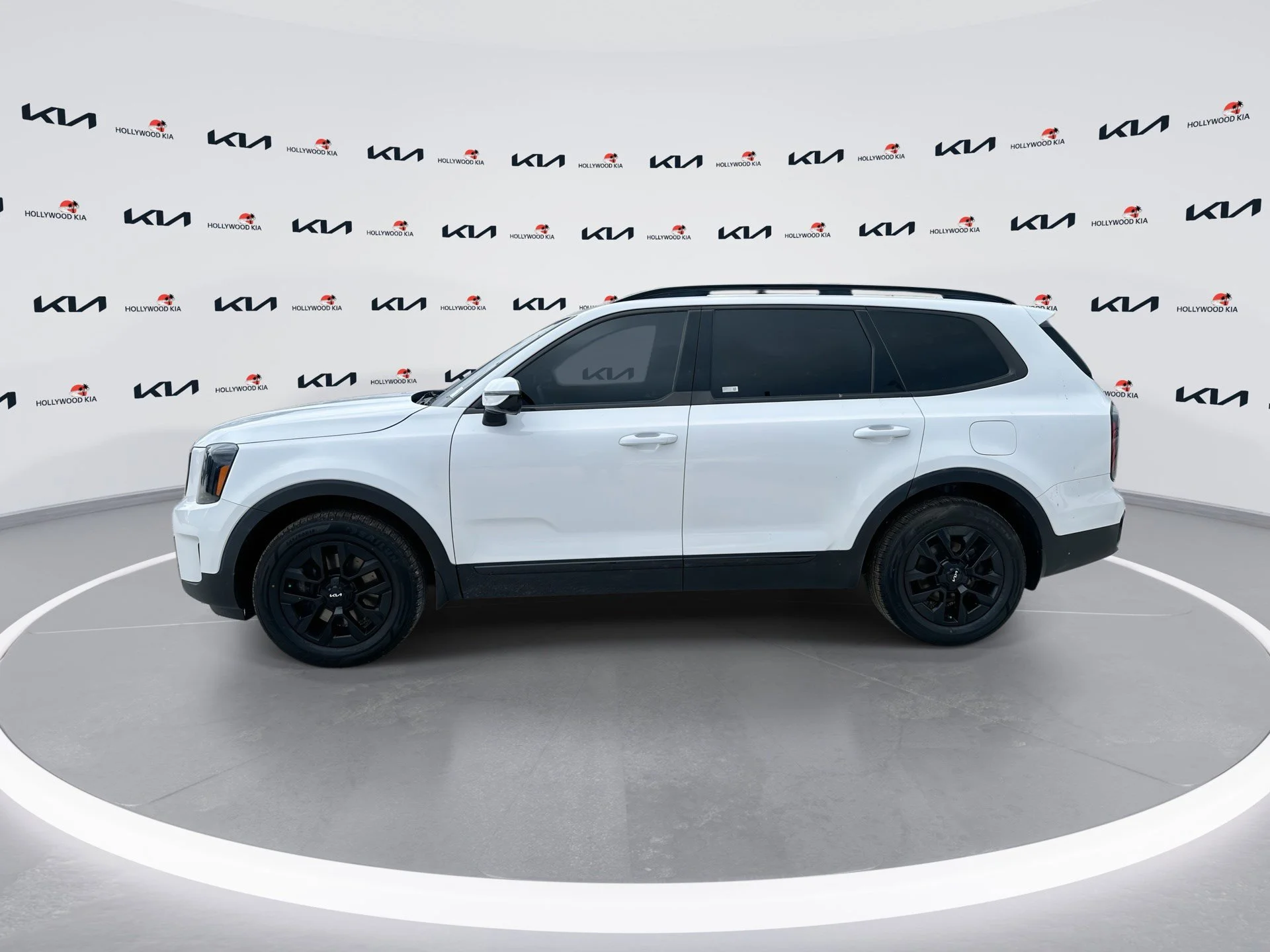Certified Used 2024 Glacial White Pearl Kia SX Prestige X-Pro image 5