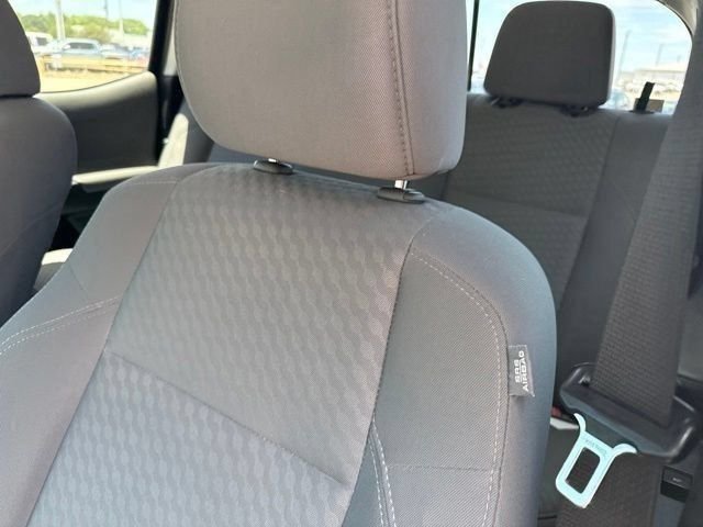 Used 2020 White Toyota SR5 image 8