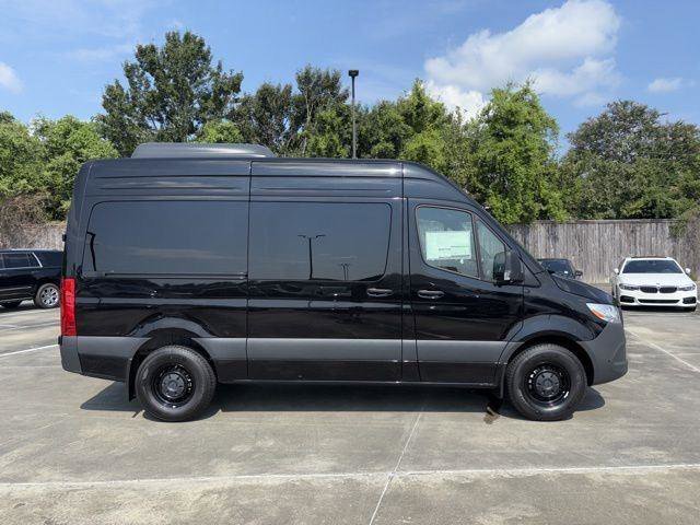 New 2025 Obsidian Black Metallic Mercedes-Benz 144" WB Passenger image 17