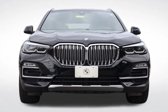 Used 2020 Black BMW xDrive40i image 3