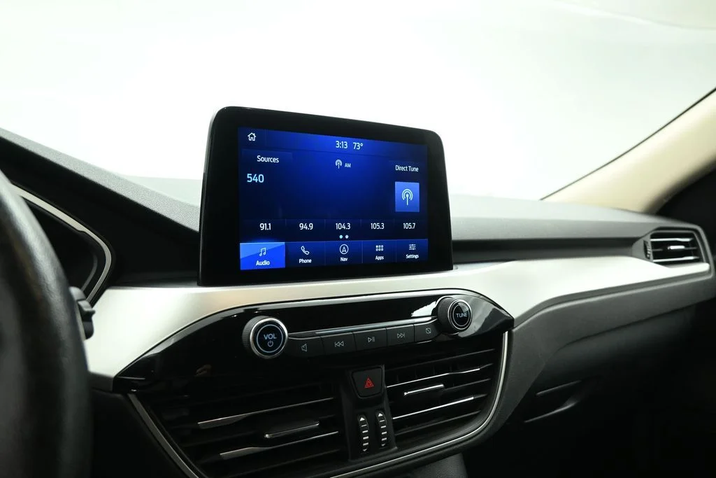 Certified Used 2020 White Ford SEL image 14