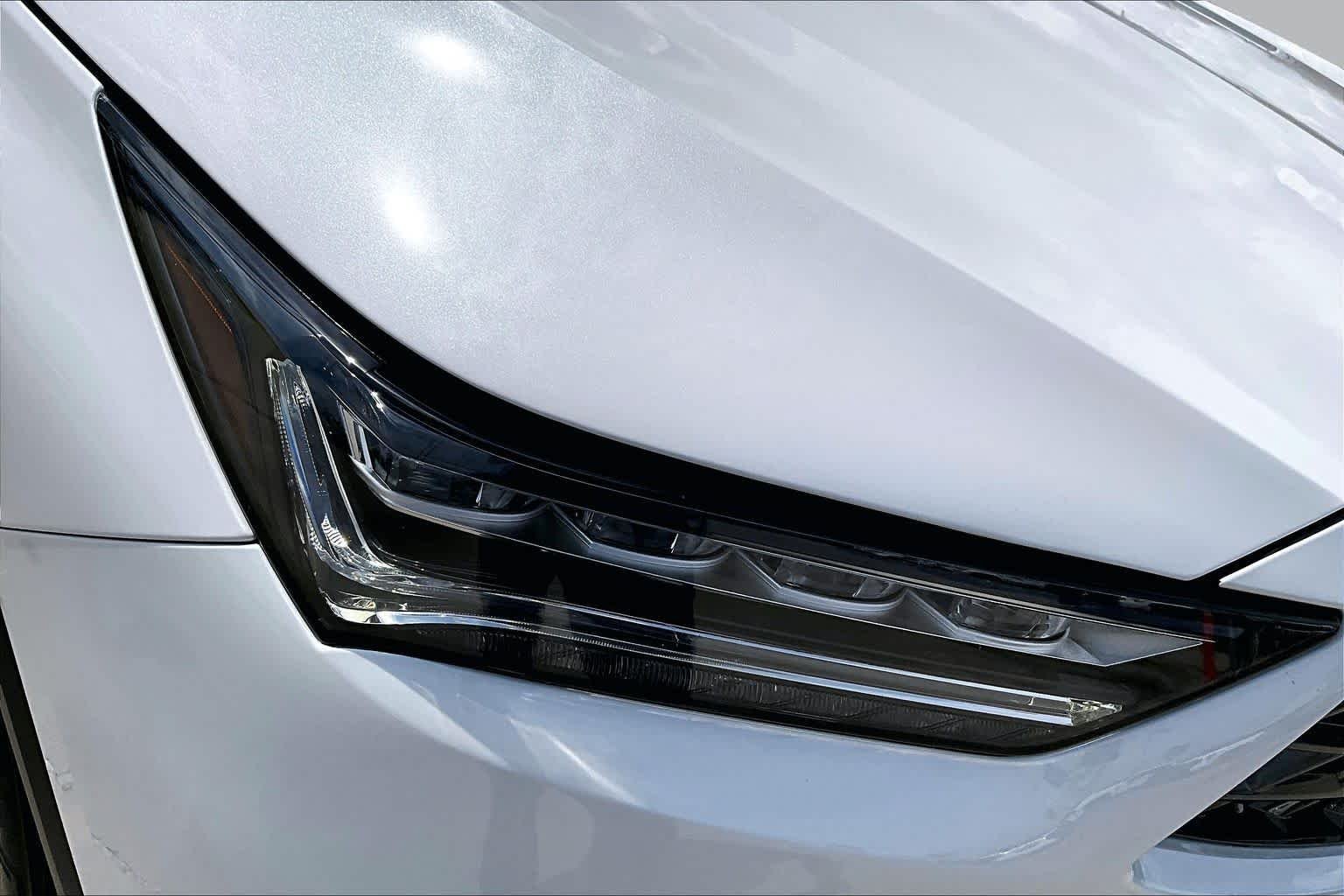 Used 2025 Platinum White Pearl Acura w/A-Spec Advance Package image 28