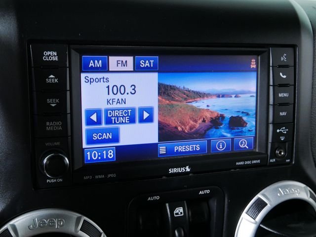 Used 2014 Gray Jeep Unlimited Rubicon image 29